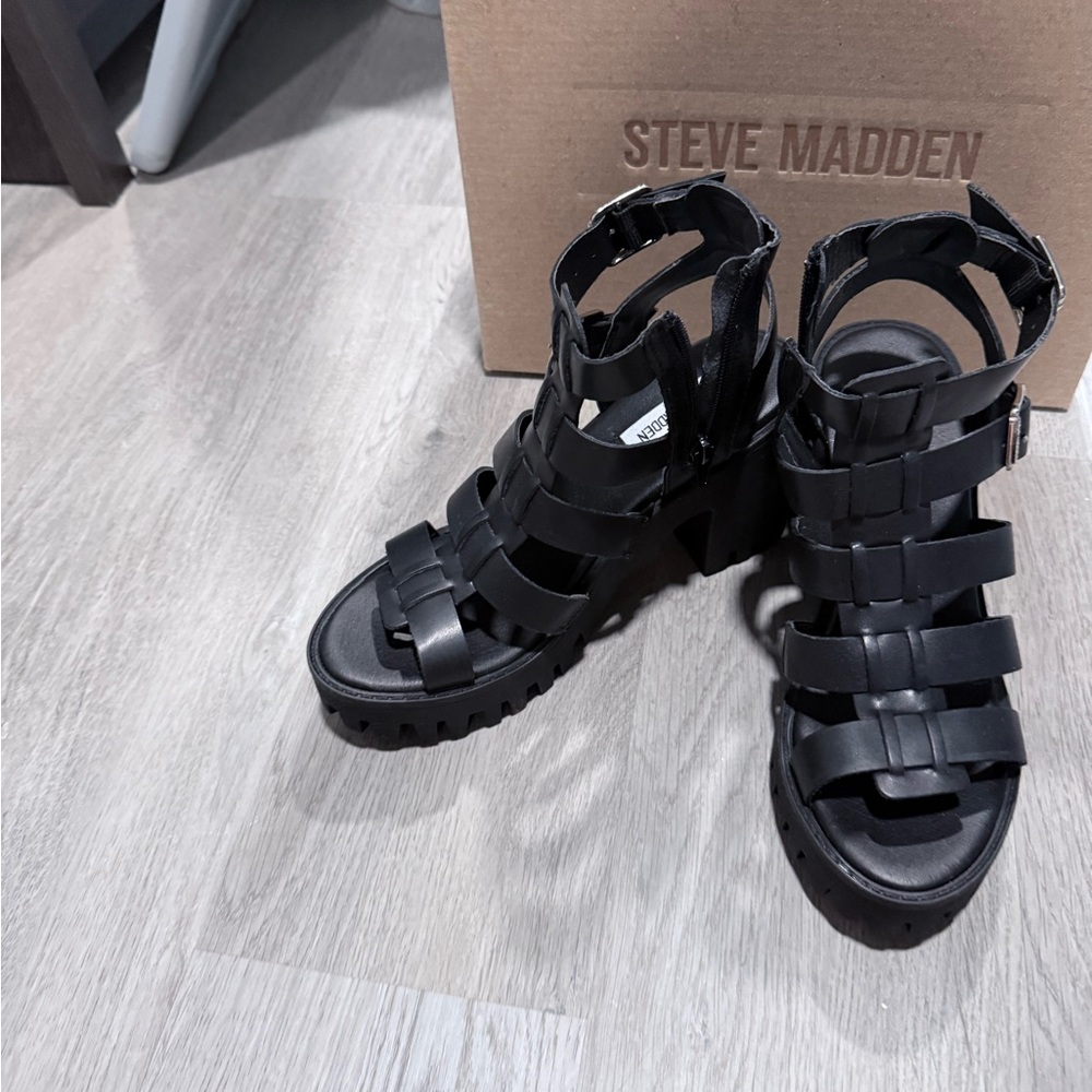 Steve Madden Rugged Black Boots